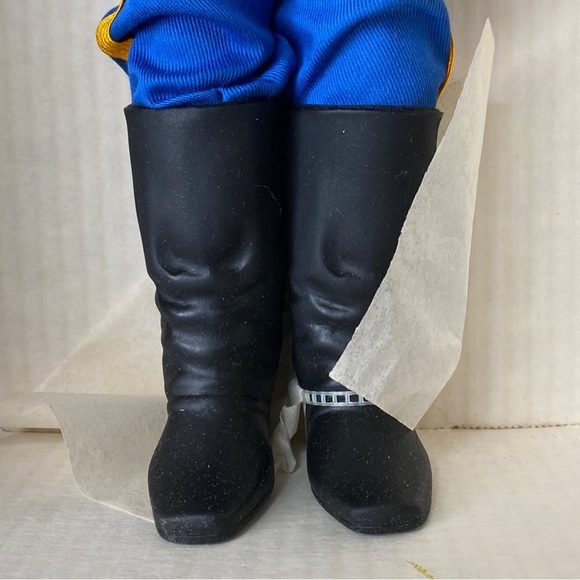 VTG JOHN WAYNE AMERICAN GUARDIAN OF THE WEST 3rd of EFFANBEES LEGEND SERIES 1982 - Picture 8 of 15